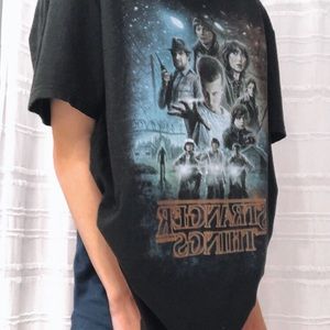 STRANGER THINGS TEE